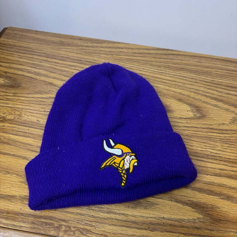 Vintage 1990s Minnesota Vikings Logo Acrylic Beanie Cap Made In USA